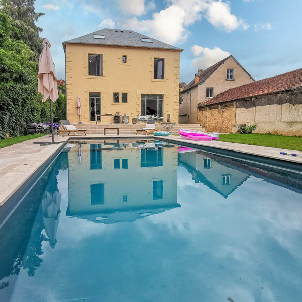 Maison à vendre à Montignac, Dordogne - 585 000 € - photo 1