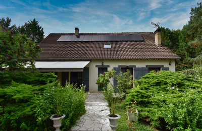 French property for sale in Terrasson-Lavilledieu, Dordogne - €355,000 - photo 2