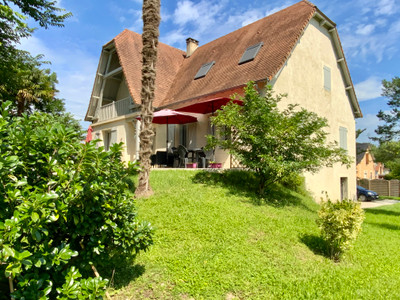 French property for sale in Montignac, Dordogne - €365,000 - photo 11