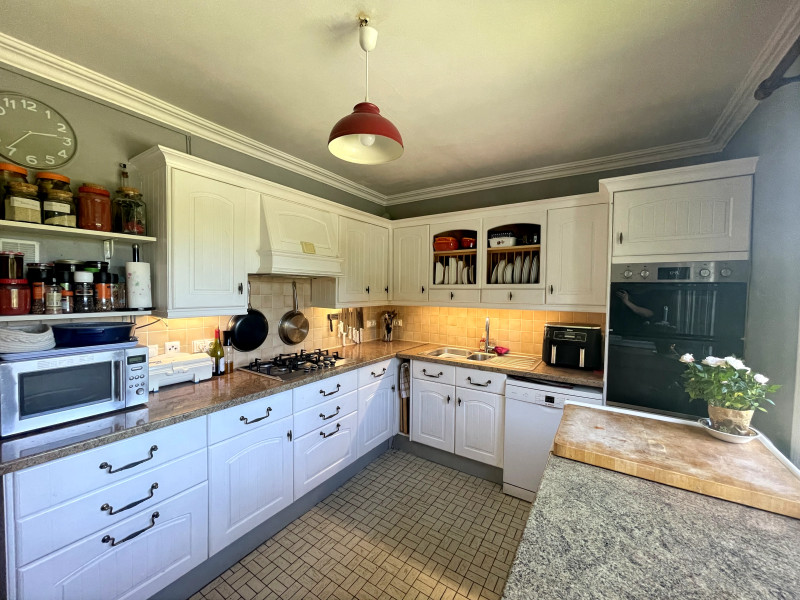 French property for sale in Coadout, Côtes-d'Armor - €318,000 - photo 9