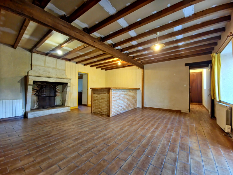 French property for sale in Maillezais, Vendée - €170,000 - photo 3