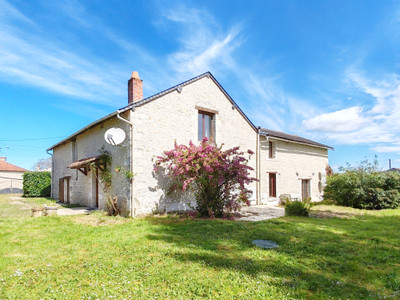 Maison à vendre à Sérigny, Vienne, Poitou-Charentes, avec Leggett Immobilier