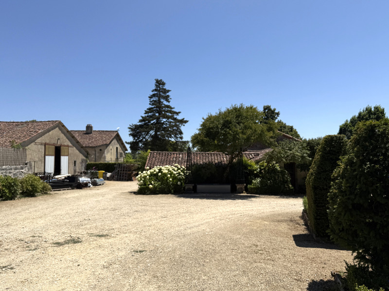 French property for sale in Brion, Vienne - €499,999 - photo 8