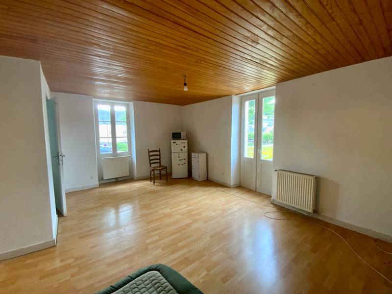 French property for sale in Montignac-Lascaux, Dordogne - €425,531 - photo 2