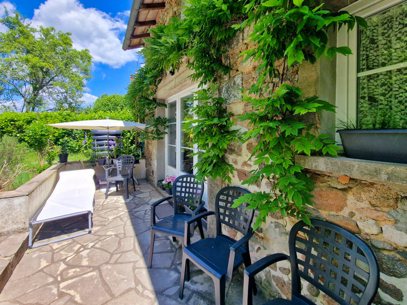 French property for sale in Manot, Charente - €147,000 - photo 9