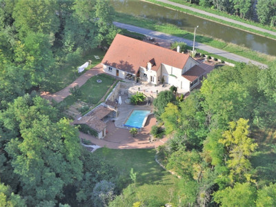 French property for sale in Chagny, Saône-et-Loire - €583,000 - photo 3