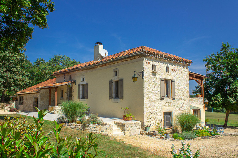 French property for sale in Mauroux, Lot - €495,000 - photo 0