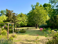 Maison à vendre à Lauzun, Lot-et-Garonne - 235.000 € - photo 3