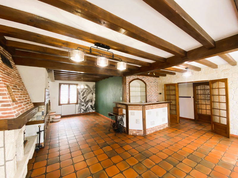French property for sale in Culan, Cher - €164,160 - photo 1