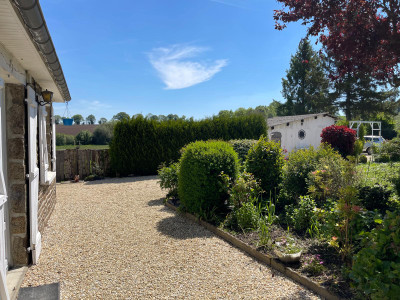 French property for sale in Brecé, Mayenne - €105,000 - photo 2