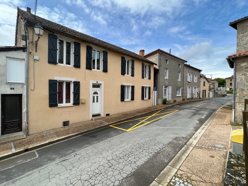French property for sale in Saint-Saud-Lacoussière, Dordogne - €345,000 - photo 10