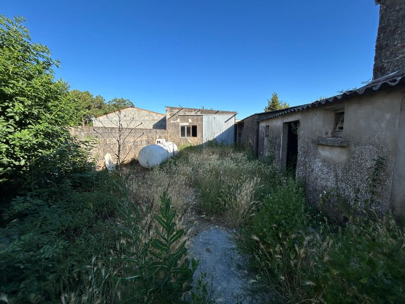 French property for sale in Chantonnay, Vendée - €61,600 - photo 9