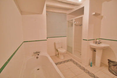 French property for sale in Loudun, Vienne - €69,600 - photo 2