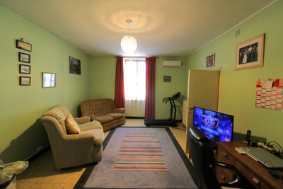 French property for sale in Saint-Savin, Vienne - €80,000 - photo 1