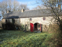 houses and homes for sale inSaint-GoazecFinistère Brittany