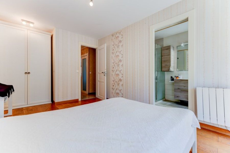 French property for sale in Nice, Alpes-Maritimes - €570,000 - photo 8
