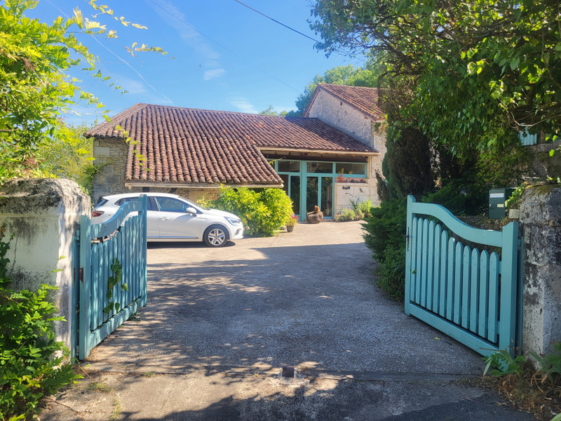 French property for sale in Quinsac, Dordogne - €285,000 - photo 13