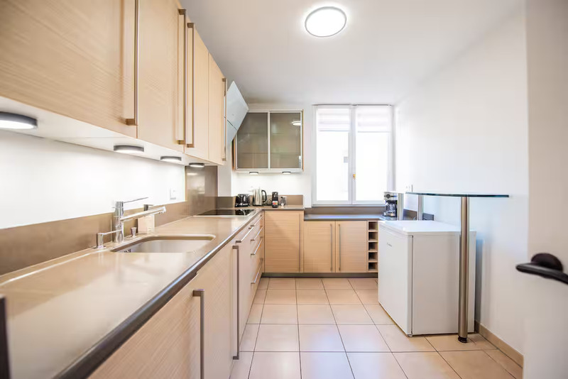 French property for sale in Antibes, Alpes-Maritimes - €795,000 - photo 1