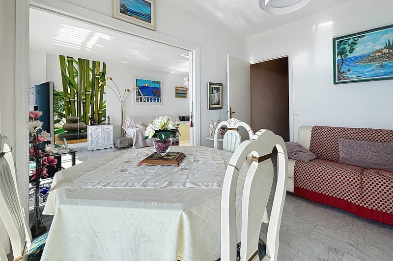 French property for sale in Nice, Alpes-Maritimes - €525,000 - photo 2