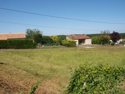 Maison à vendre à Fontclaireau, Charente, Poitou-Charentes, avec Leggett Immobilier