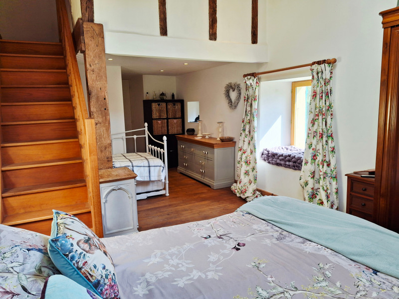 French property for sale in Terres-de-Haute-Charente, Charente - €247,999 - photo 10