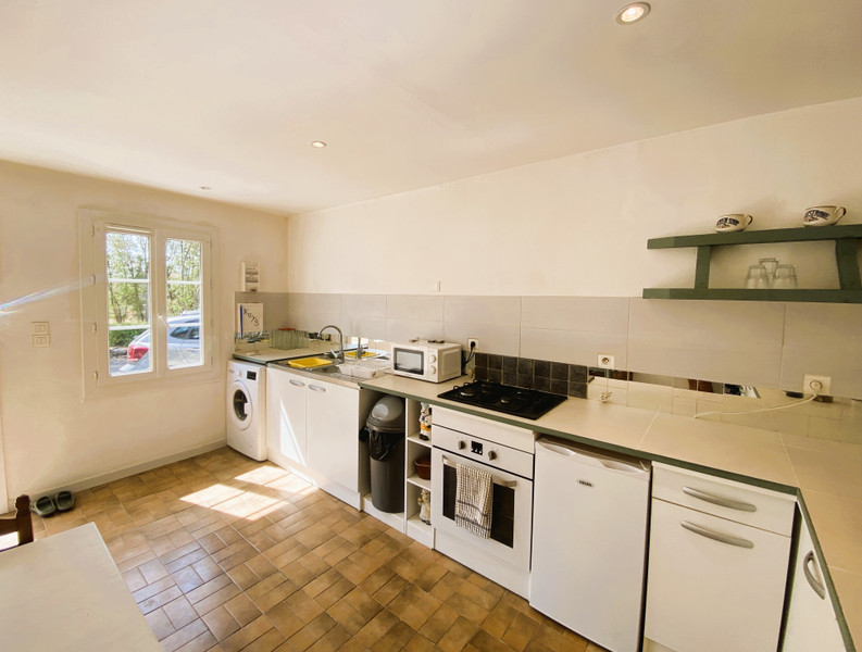 French property for sale in Saint-Saturnin, Cher - €119,900 - photo 2