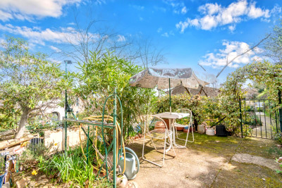 French property for sale in Fontcouverte, Aude - €108,000 - photo 3