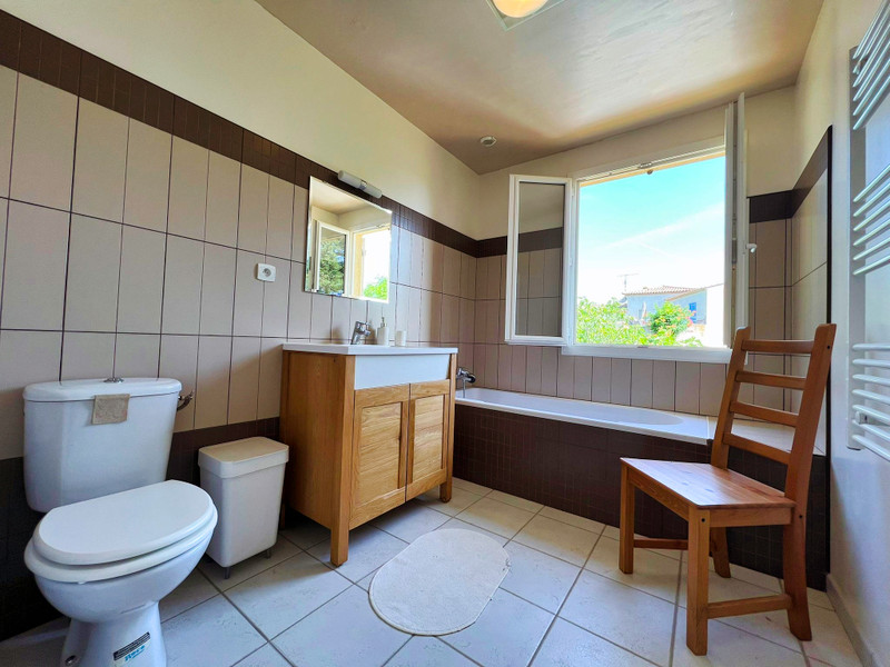 French property for sale in Gonfaron, Var - €330,000 - photo 10