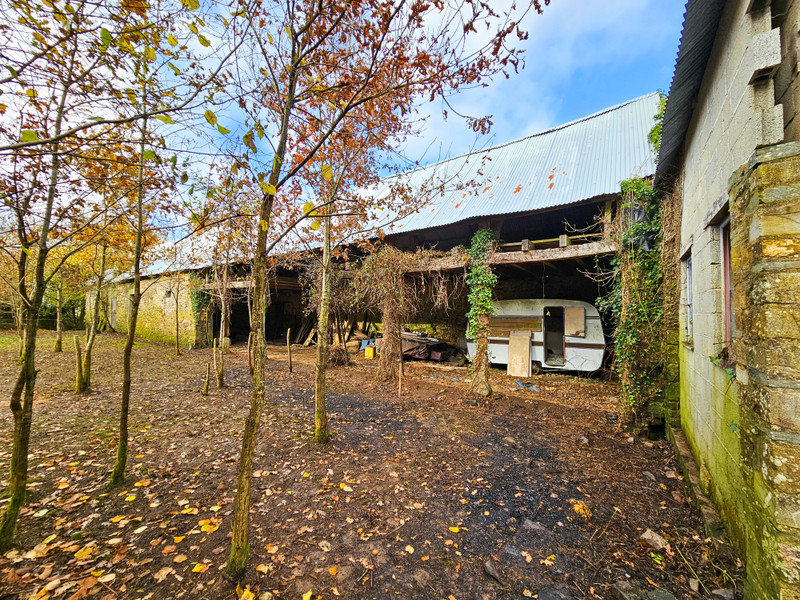 French property for sale in Kergrist, Morbihan - €49,500 - photo 2