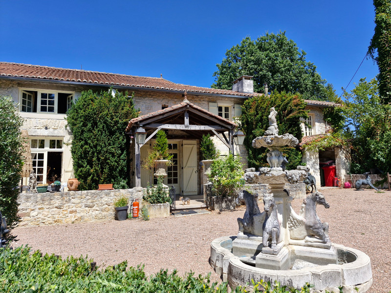 French property for sale in Feuillade, Charente - €1,276,595 - photo 0