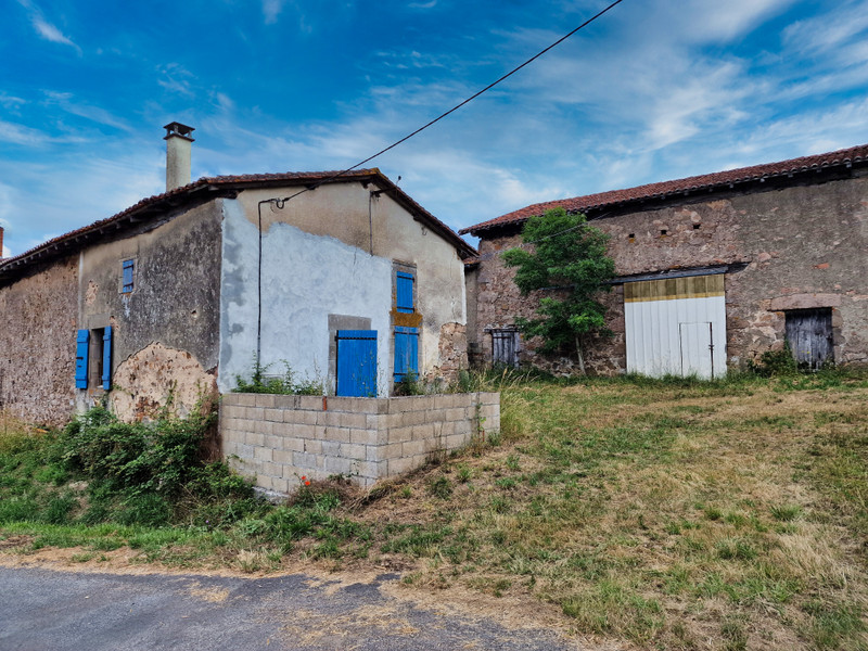 Maison à vendre à Chirac, Charente - 46 600 € - photo 1