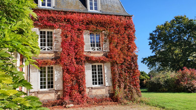 FOR SALE Magnificent property situated between Eure and Orne: Château, outbuildings, parklands, gîtes, ..;