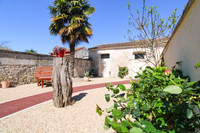 Maison à vendre à Saint-Jean-d'Angély, Charente-Maritime - 339.200 € - photo 10