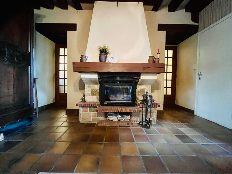 French property for sale in Madré, Mayenne - €221,500 - photo 8