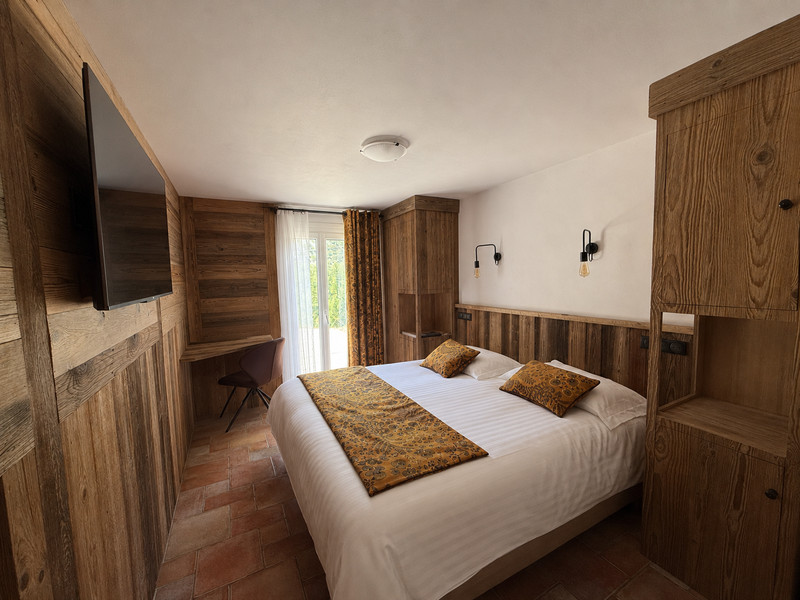 Ski property for sale in Val d'Isere - €2,280,000 - photo 4