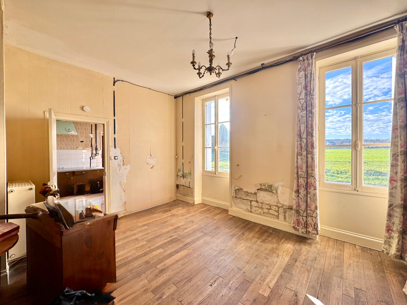 French property for sale in Berthegon, Vienne - €150,000 - photo 5