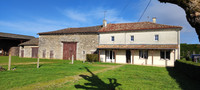 Propriété à vendre à Saint-Pierre-d'Exideuil, Vienne - 99 000 € - photo n°1