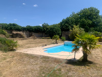 Maison à vendre à Coussay, Vienne - 245.000 € - photo 2