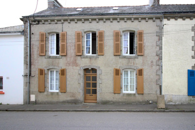 Maison à vendre à Guiscriff, Morbihan, Bretagne, avec Leggett Immobilier