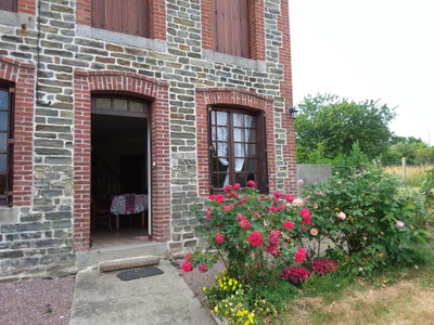 Maison à vendre à Montilly-sur-Noireau, Orne, Basse-Normandie, avec Leggett Immobilier