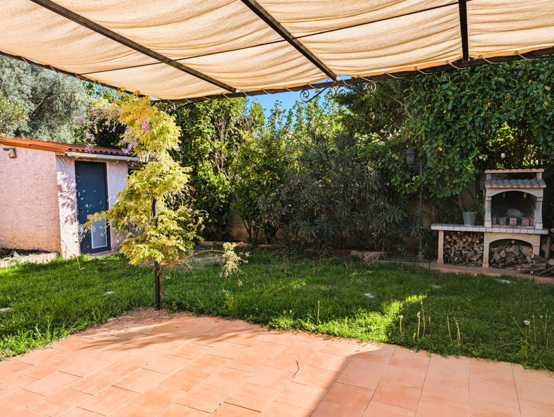 French property for sale in Rochefort-du-Gard, Gard - €295,000 - photo 6