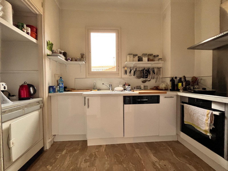 French property for sale in Avignon, Vaucluse - €176,000 - photo 3