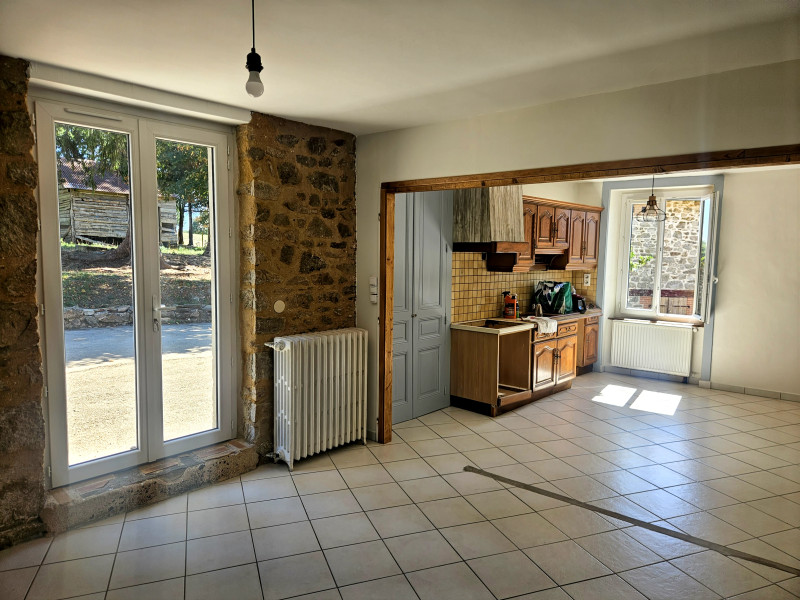 French property for sale in Rilhac-Lastours, Haute-Vienne - €235,400 - photo 3