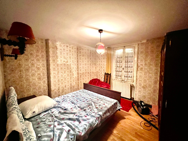 French property for sale in Bussière-Dunoise, Creuse - €77,000 - photo 6