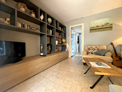 French property for sale in Cogolin, Var - €298,000 - photo 5