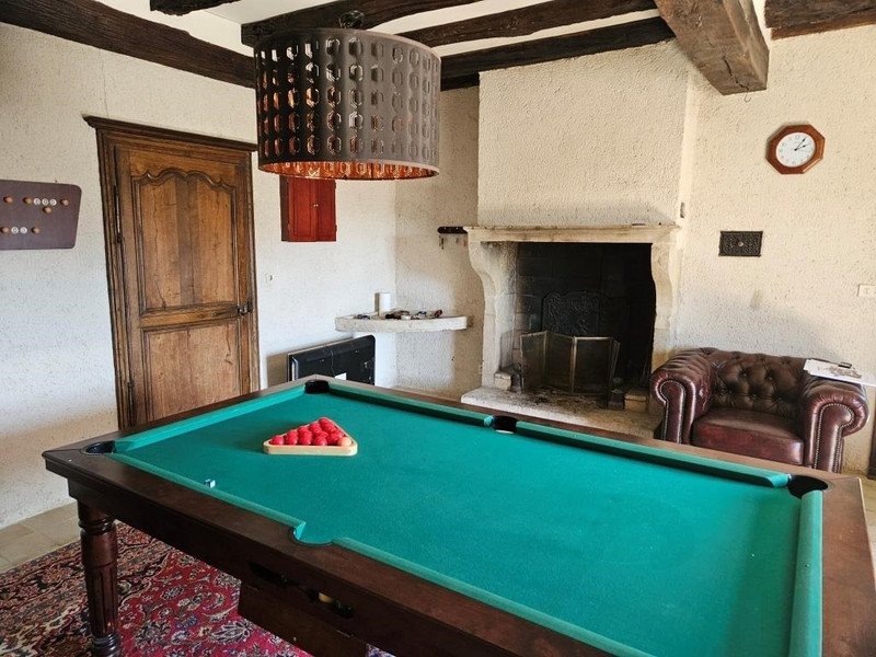 French property for sale in Sainte-Sabine, Côte-d'Or - €285,000 - photo 2