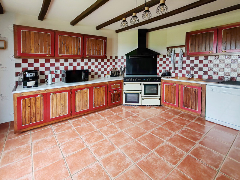 French property for sale in Saint-Gervais-les-Trois-Clochers, Vienne - €213,978 - photo 4