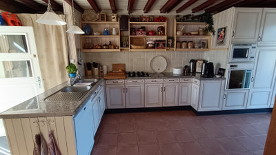 French property for sale in Auzances, Creuse - €149,900 - photo 7