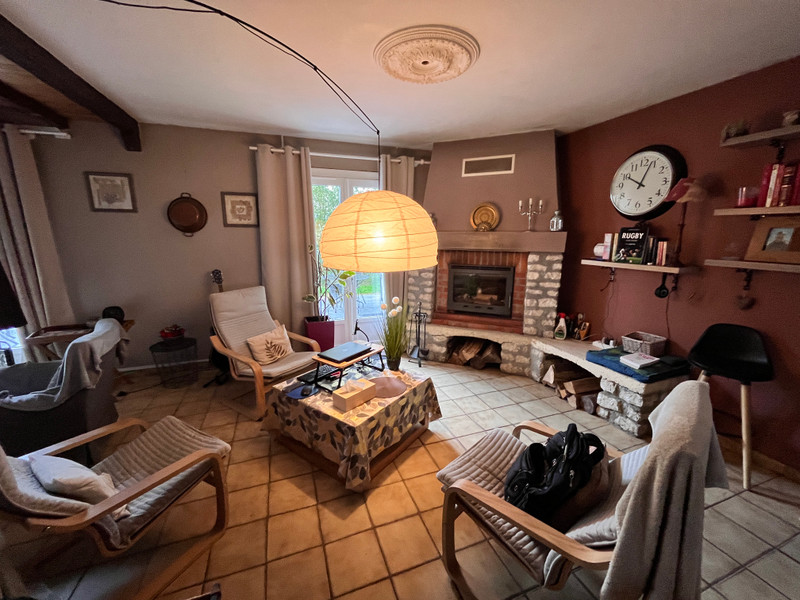 French property for sale in Baignes-Sainte-Radegonde, Charente - €249,500 - photo 6