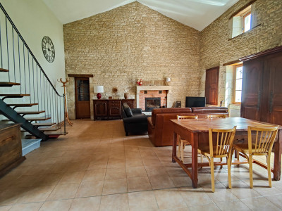 French property for sale in Linazay, Vienne - €199,900 - photo 4